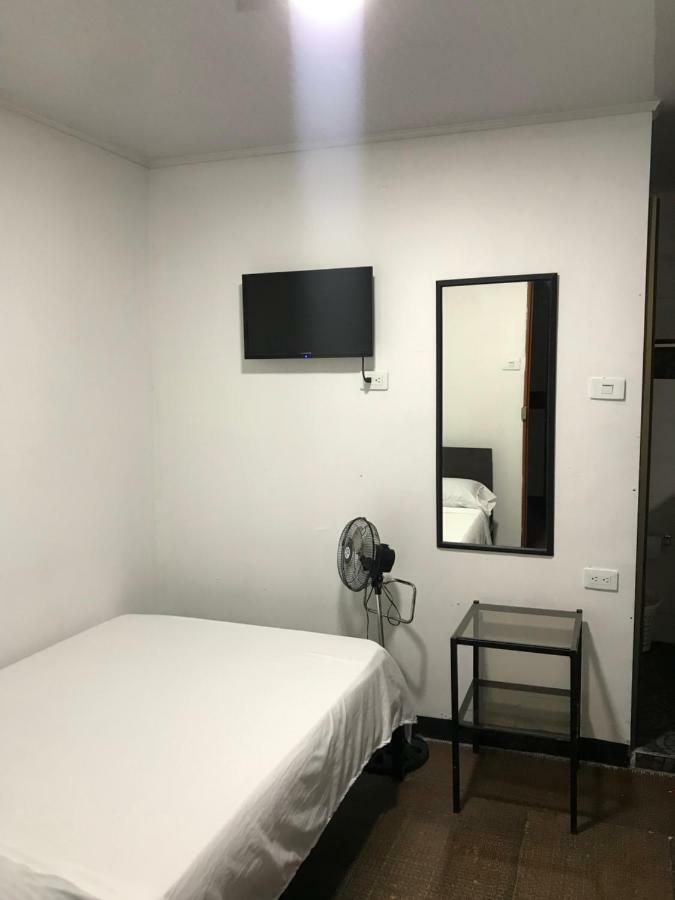 Residencias La Marquesa 2 马尼萨莱斯 外观 照片